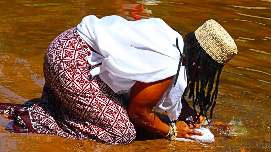 powerful traditional healer